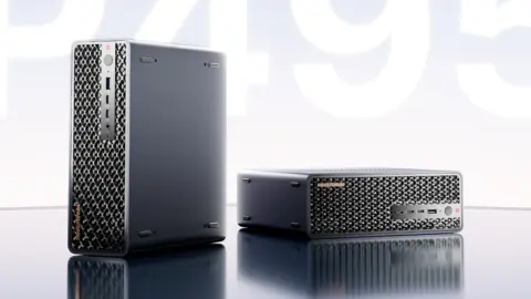 Minisforum MS-S1 Max-P495
