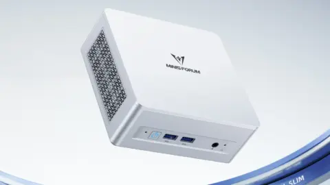 Minisforum UM780L Slim Mini PC Launches at $535 With Ryzen 7 7840HS