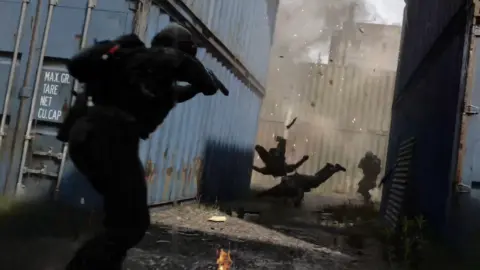 Modern Warfare 4 devs confirm Shipment map return
