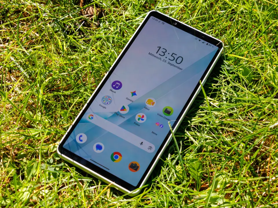 Sony Xperia 10 VIII breaks industry standard with specific IP6X dust and IPX8 water resistance ratings