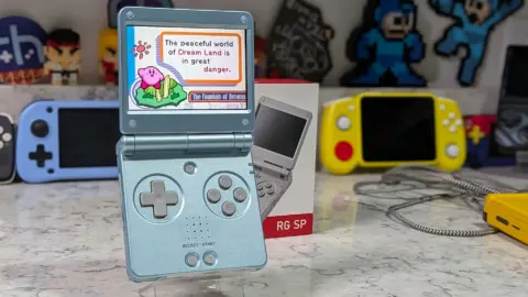 Anbernic drops bundled microSD cards from RG SP and RG Rotate handhelds