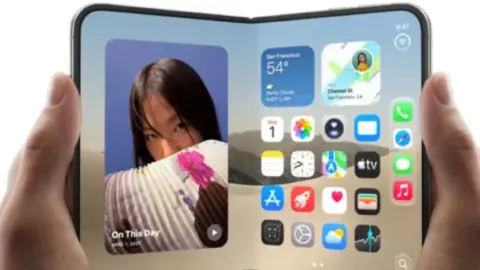 Apple iPhone Duo hackathon reveals apps using hinge for audio and translation