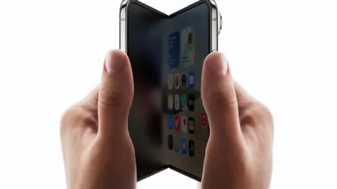 Apple iPhone Duo hands-on reveals visible, tactile crease on foldable display