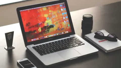Apple tightens macOS Full Disk Access to stop AI agents from reading private data