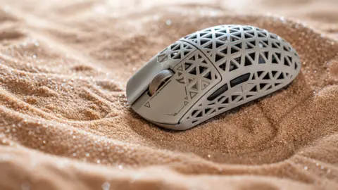 Attack Shark R5 Turbo brings 8,000 Hz polling to wireless gaming mice