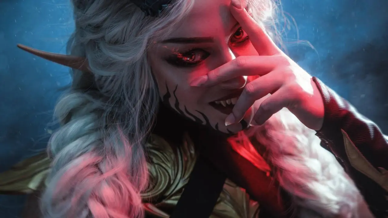 Cosplayer Lady Melamori as the Dark Urge from Baldur's Gate 3