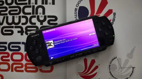 Former Sony Head Recalls Nintendo’s ‘You Bastards’ Reaction to PSP Launch