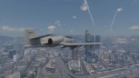 GTA V AuraV mod adds path tracing, ray-traced reflections to PC open world