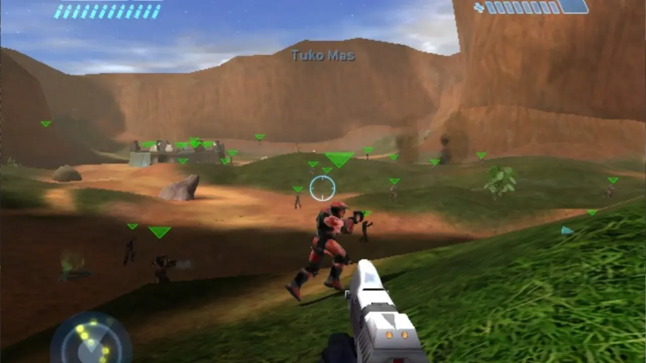 Halo: Combat Evolved gameplay screenshot