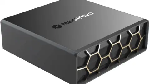 Mechrevo Master Road X10 uses AI SSD to run 122B parameter models on desktop