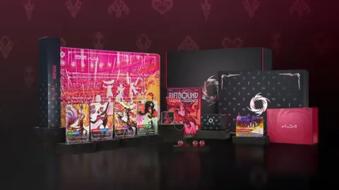 Riot Games Reveals K/DA Riftbound TCG ‘Couture Collection’ With Exclusive Fortiche Art